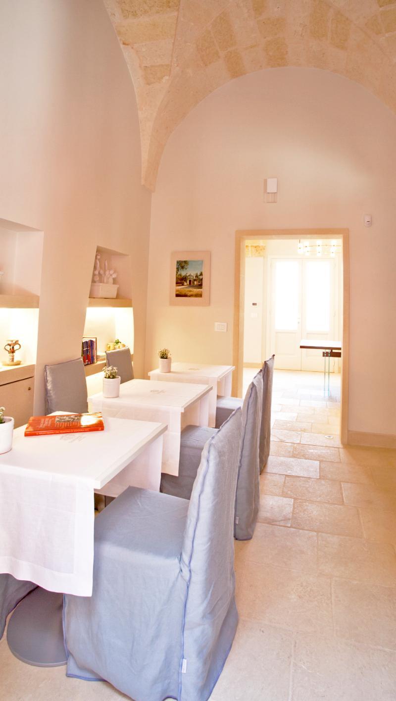 Donnenzo Bed & Breakfast Latiano Eksteriør bilde