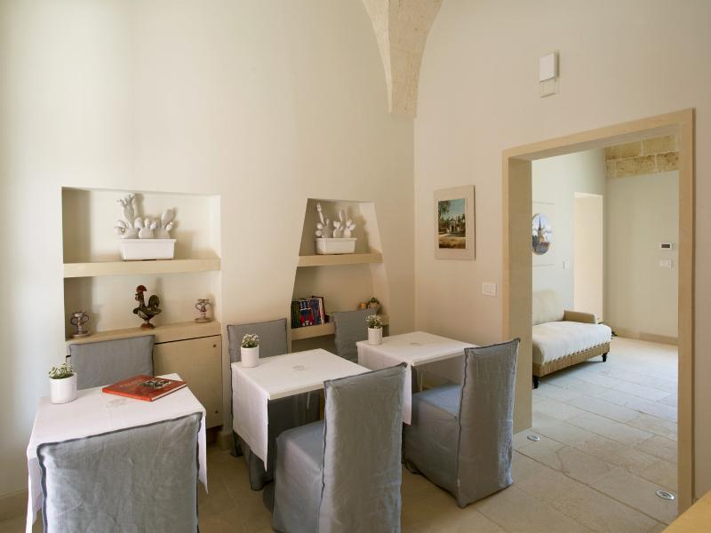 Donnenzo Bed & Breakfast Latiano Eksteriør bilde